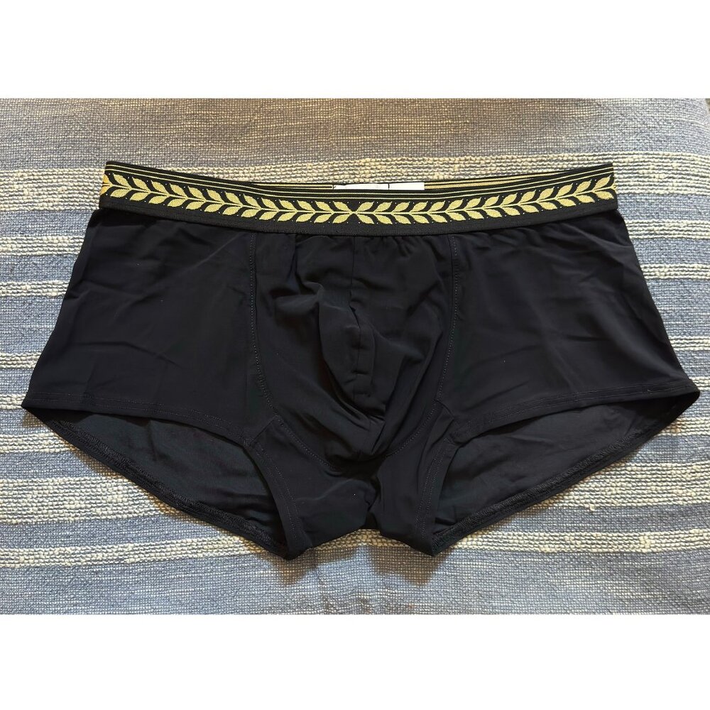 Charlie by Matthew Zink. Classic Trunk with Grecian Waistband. Black. Size M